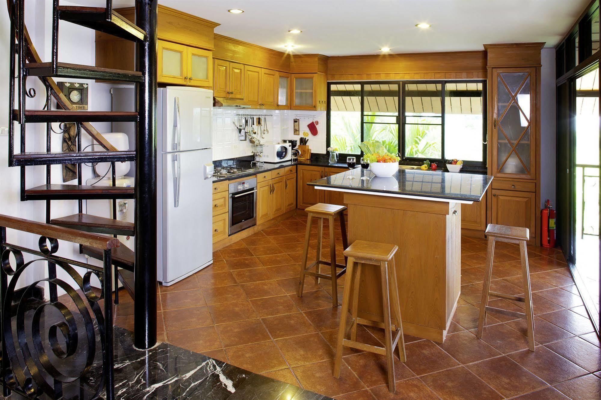 Thara Bayview Villa, Sha Certified Ao Nang Exteriér fotografie
